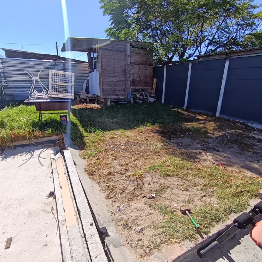 1 Bedroom Property for Sale in Matroosfontein Western Cape